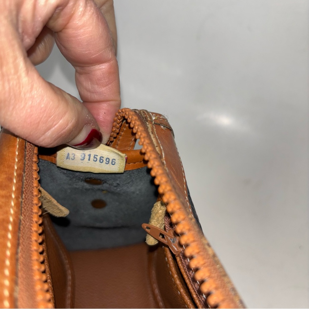 Vintage Dooney & Bourke USA Leather Crossbody Shoulder Bag Black Brown Trim - Picture 14 of 14